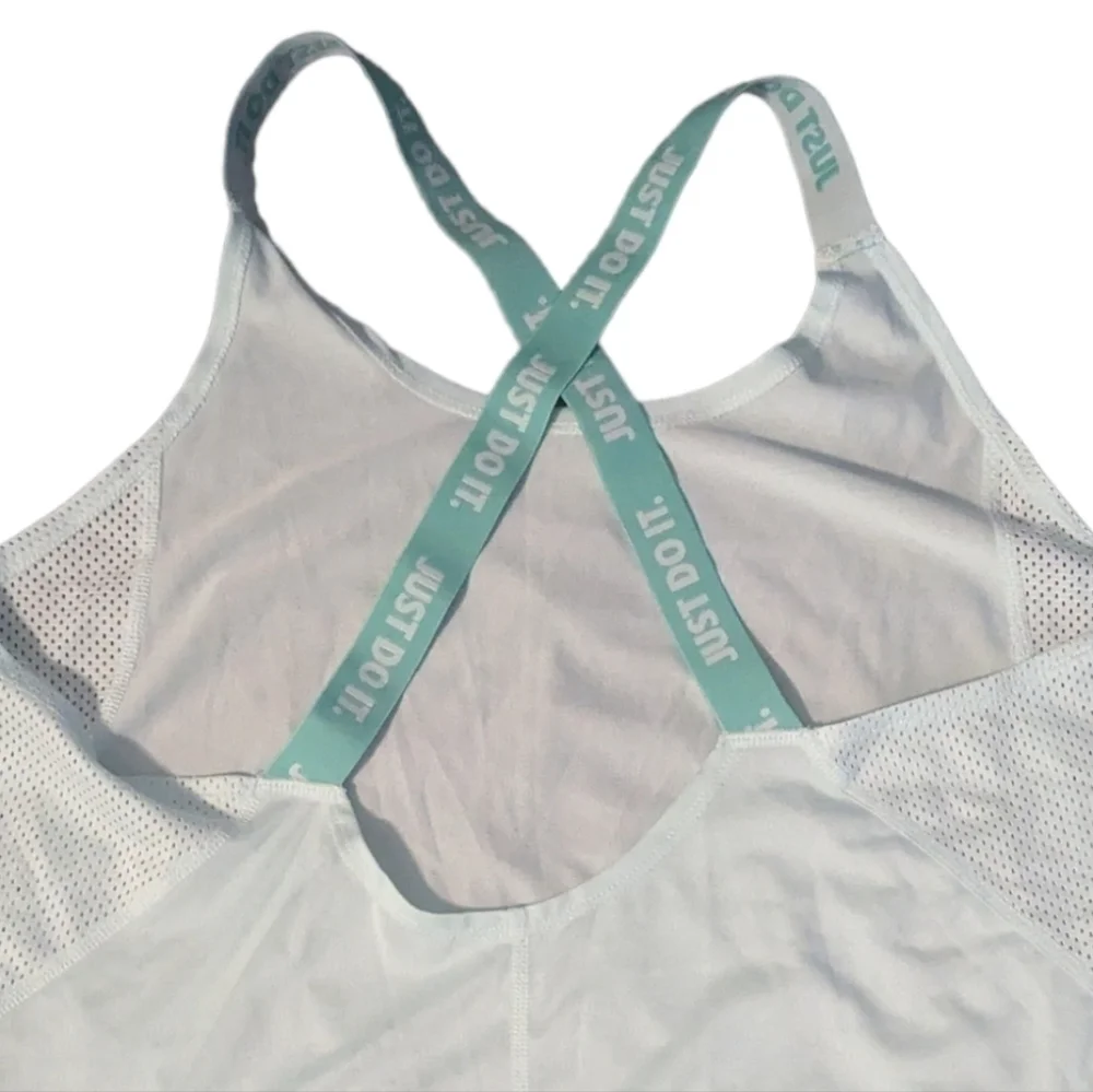 Nike Dri-Fit Criss Cross Back Workout Tank Sxz L